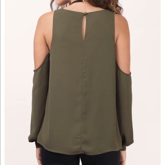 Cold Shoulder Top - Picture 2 of 5